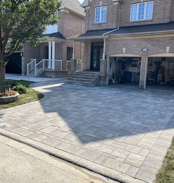 Interlocking driveway