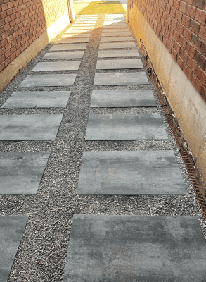 pavement interlocking