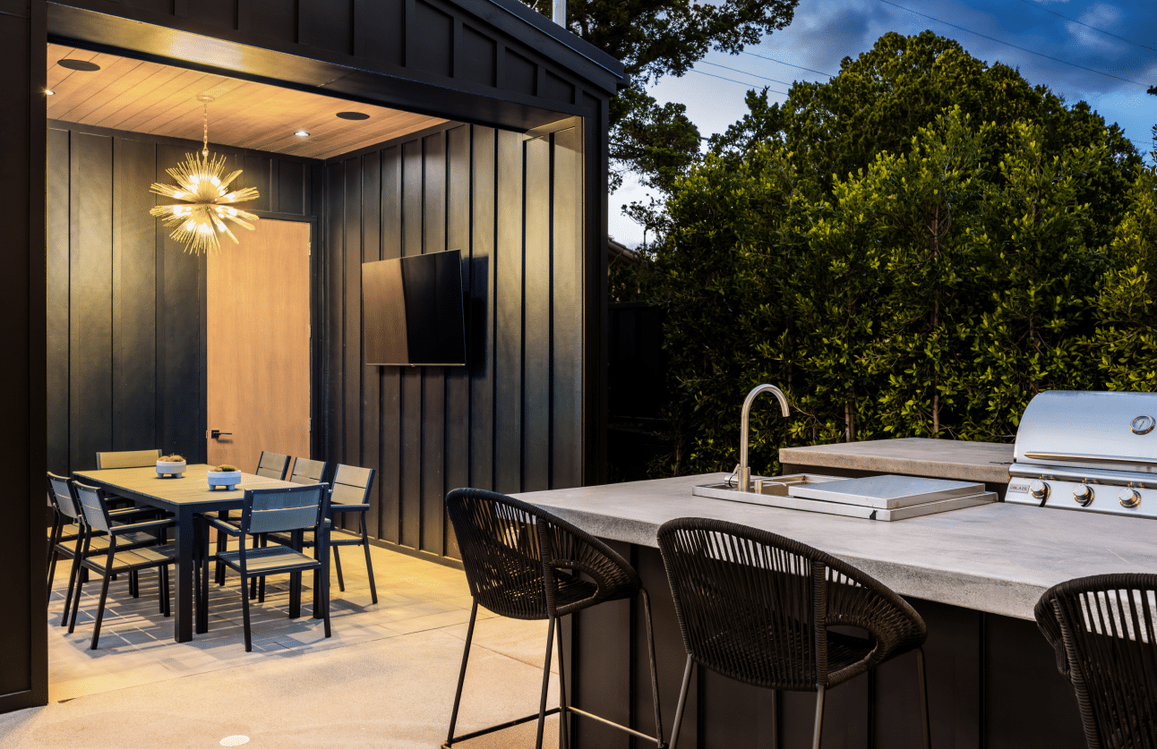 Outdoor kitchen in Toronto